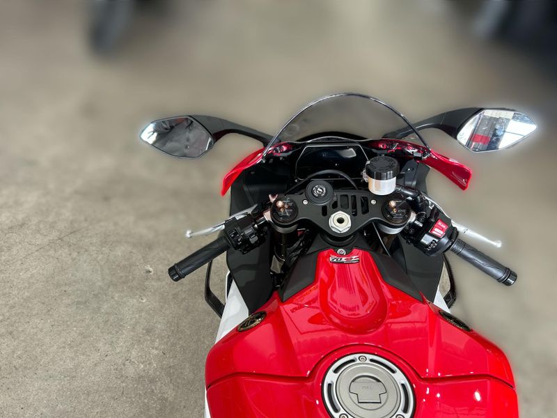 New 2026 Yamaha YZF-R1 70TH ANNIVERSARY EDITION Image 16