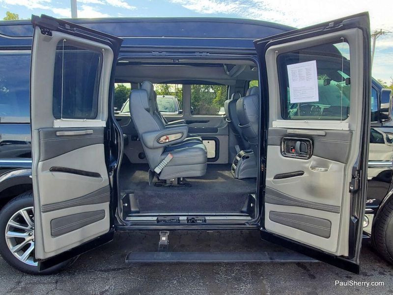 2020 Chevrolet Express Cargo Image 19