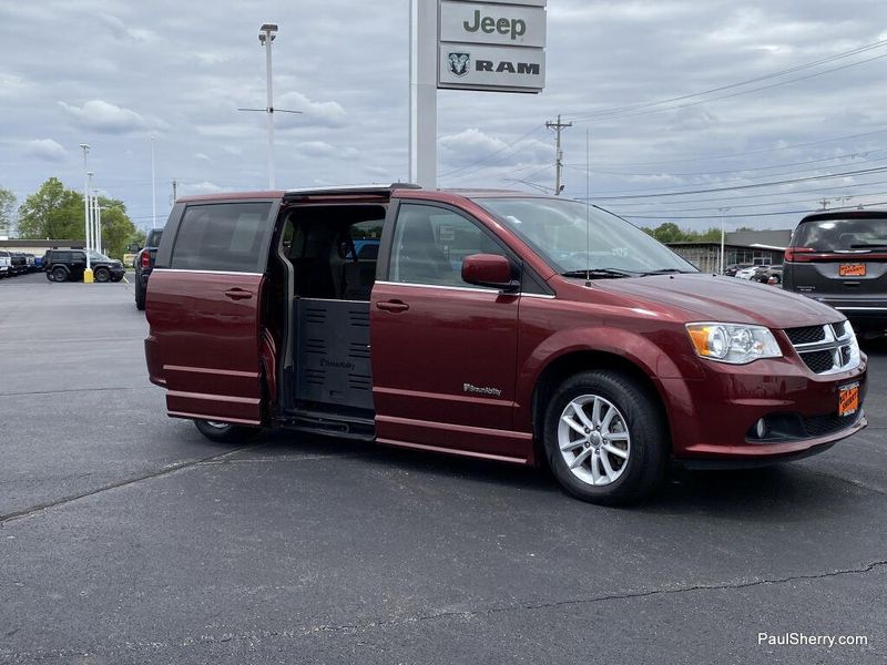Used 2019 Dodge Grand Caravan SXT
