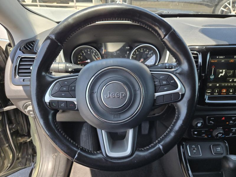 Used 2018 Jeep Compass Limited FWD