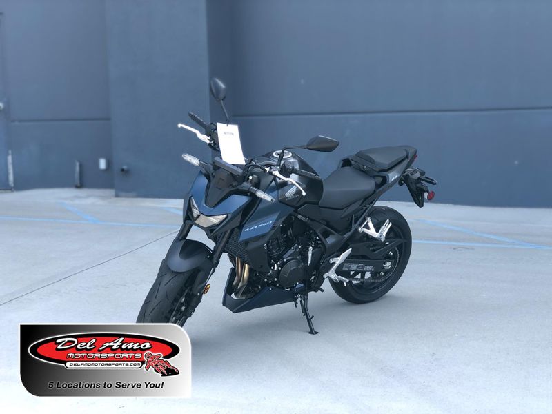New 2026 Honda CB750 HORNET E-CLUTCH Image 1