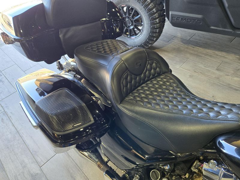 USED 2015 HARLEY ROAD GLIDE SPECIAL Image 17