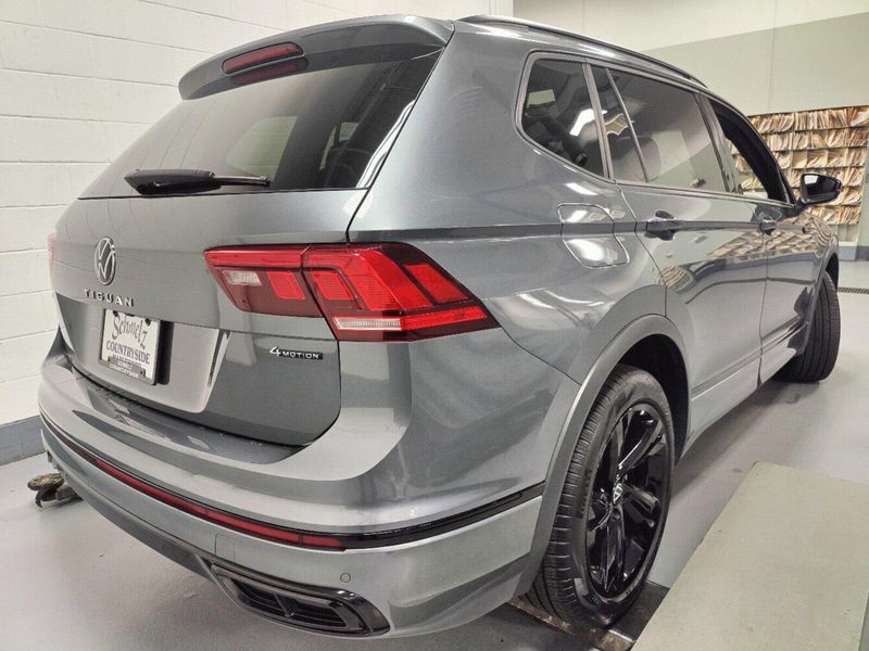 2024 Volkswagen Tiguan SE R-Line Black AWD w/SunroofImage 13