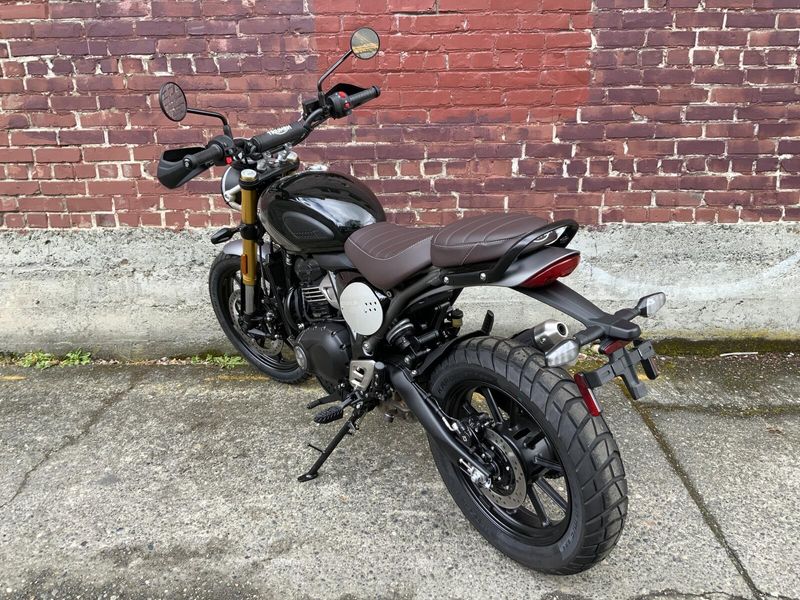 2025 Triumph SCRAMBLER 400 X