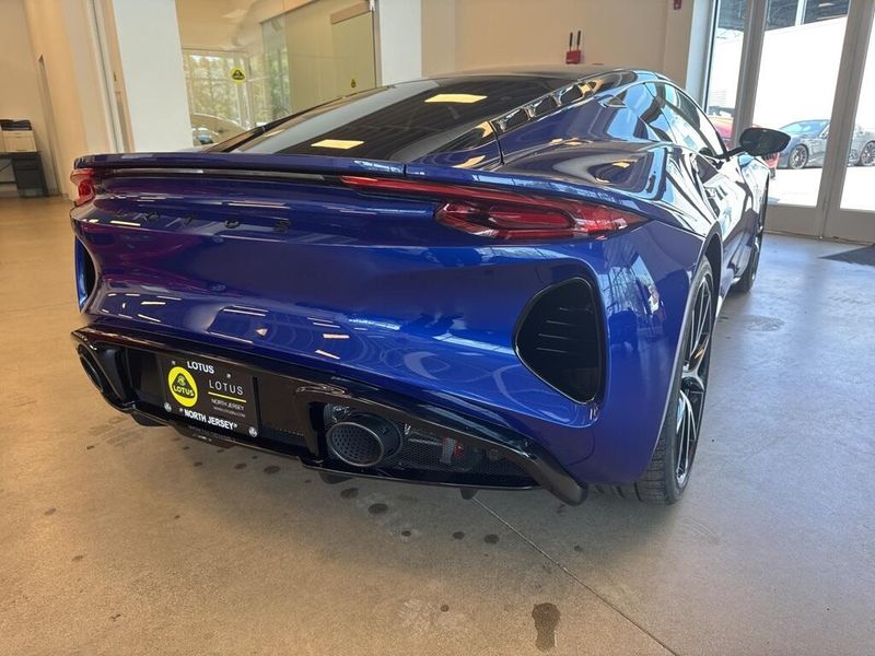 2025 Lotus Emira 