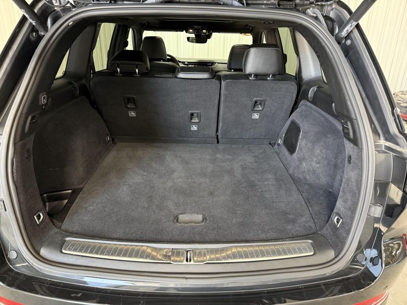 Used 2024 Jeep Grand Cherokee OverlandImage 5