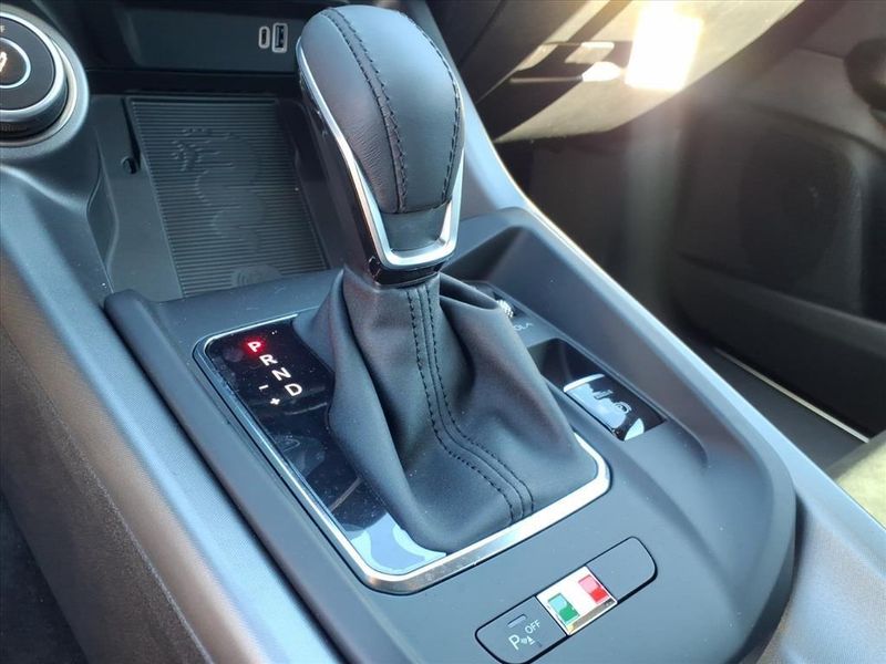 New 2025 Alfa Romeo Tonale Intensa AwdImage 18