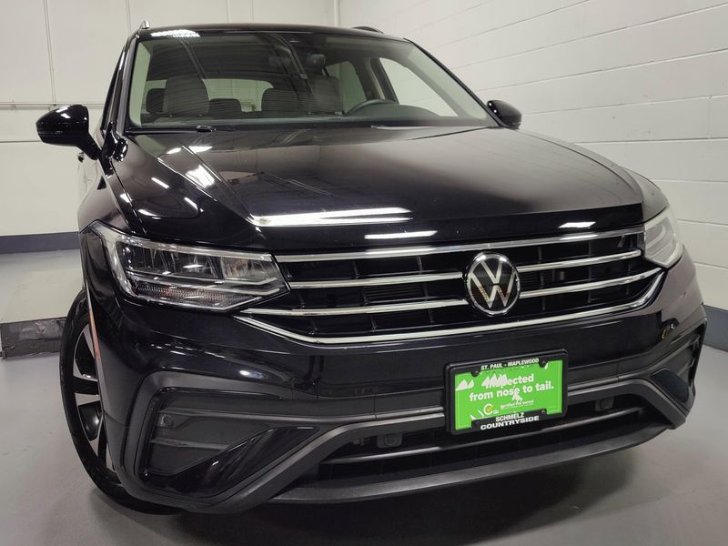 Used 2024 Volkswagen Tiguan S 4-Motion AWDImage 2