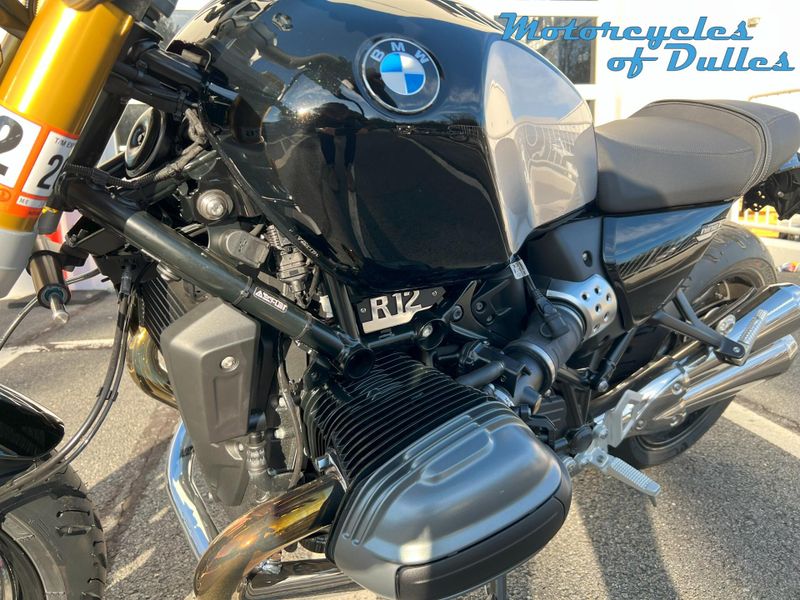 2024 BMW R 12 nineT Image 12