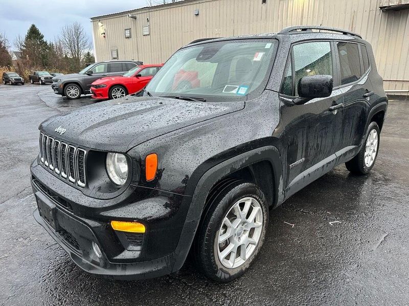 2021 Jeep Renegade LatitudeImage 8