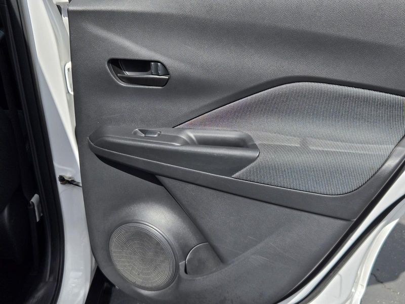 Used 2019 Nissan Kicks S FWD