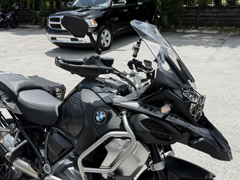 2022 BMW R 1250 GS Adventure