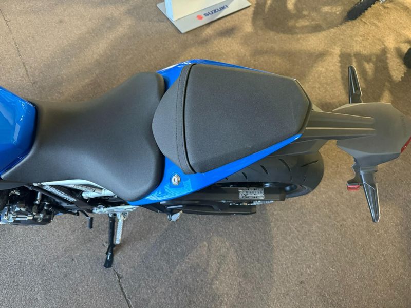 New 2026 Suzuki GSX-8R Image 9