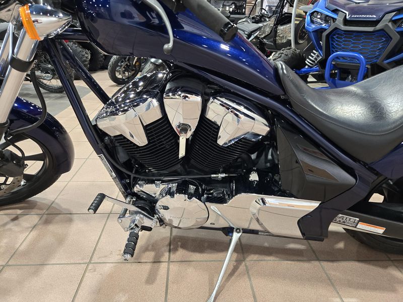 2020 Honda FURY BLUE Image 14