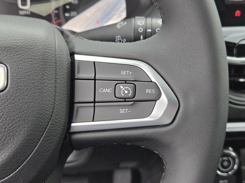 New 2026 Jeep Compass Latitude Altitude 4x4