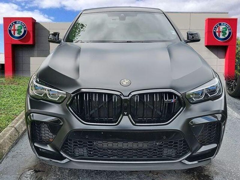 2022 Bmw X6 M photo 2