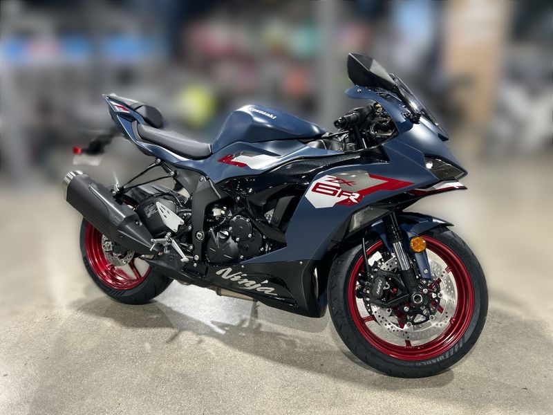 New 2027 Kawasaki NINJA ZX-6R ABS Image 10