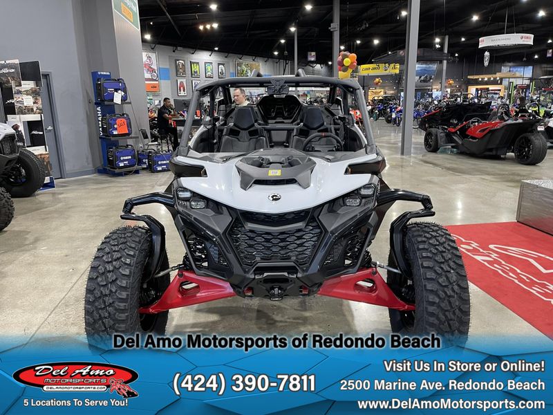 2025 Can-Am MAVERICK R MAX  999T DCTImage 18