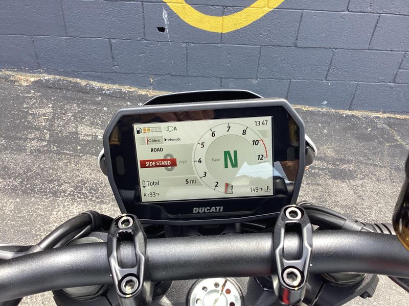 New 2027 Ducati MONSTER 896 