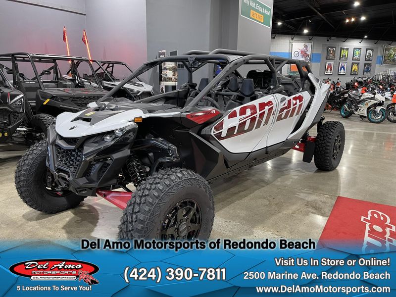 2025 Can-Am MAVERICK R MAX  999T DCTImage 3