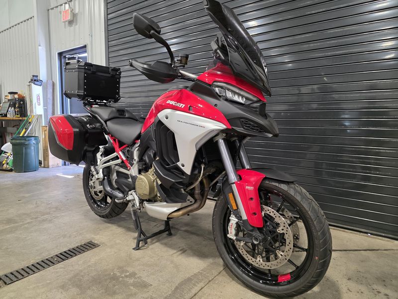 2022 Ducati Multistrada V4 S 