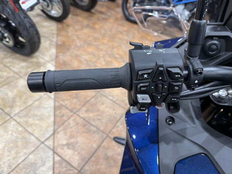 New 2025 Honda NT1100 DCT Image 11