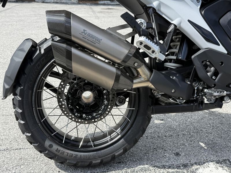 New 2025 BMW R 1300 GS 
