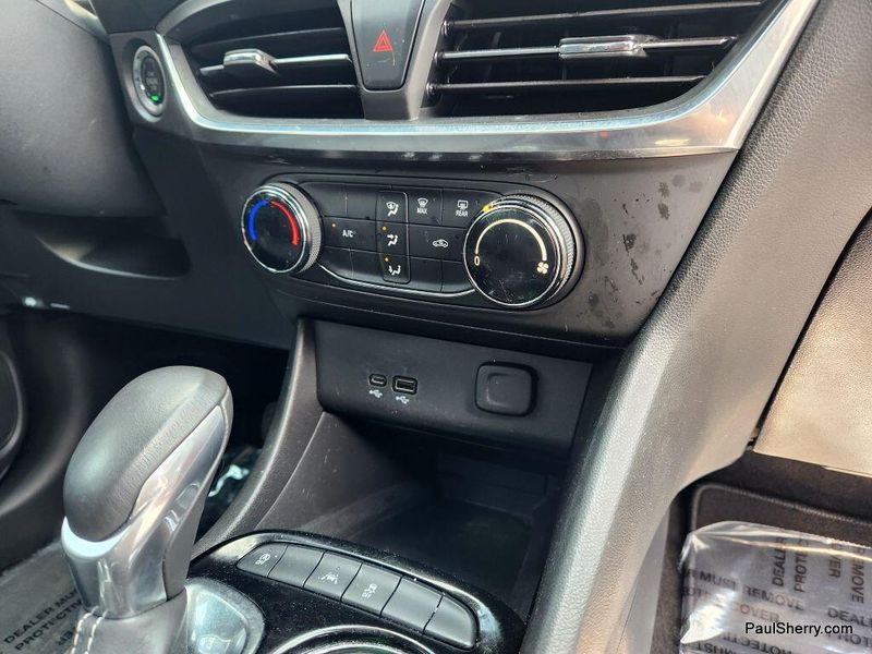 Used 2024 Buick Encore GX Preferred