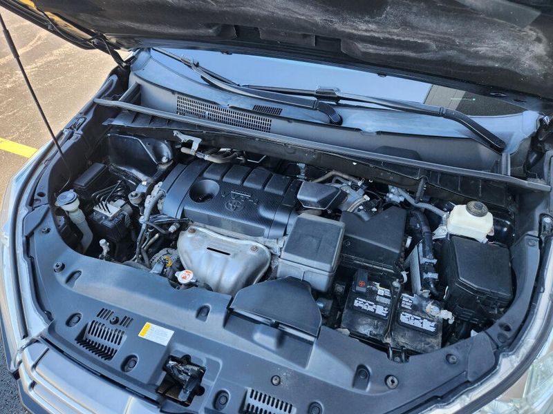 Used 2019 Toyota Highlander LE