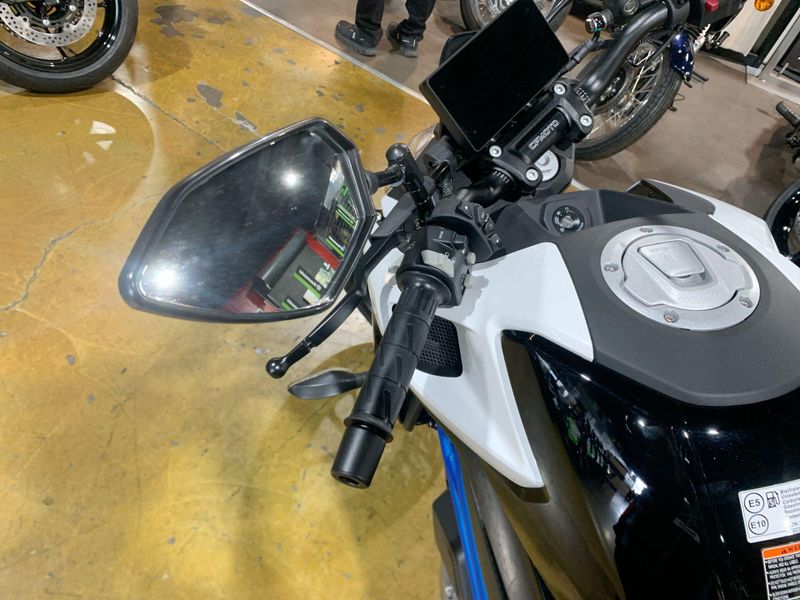 New 2025 CFMOTO 300NK Image 17