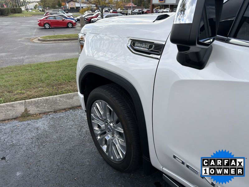 Used 2021 GMC Sierra 1500 DenaliImage 12