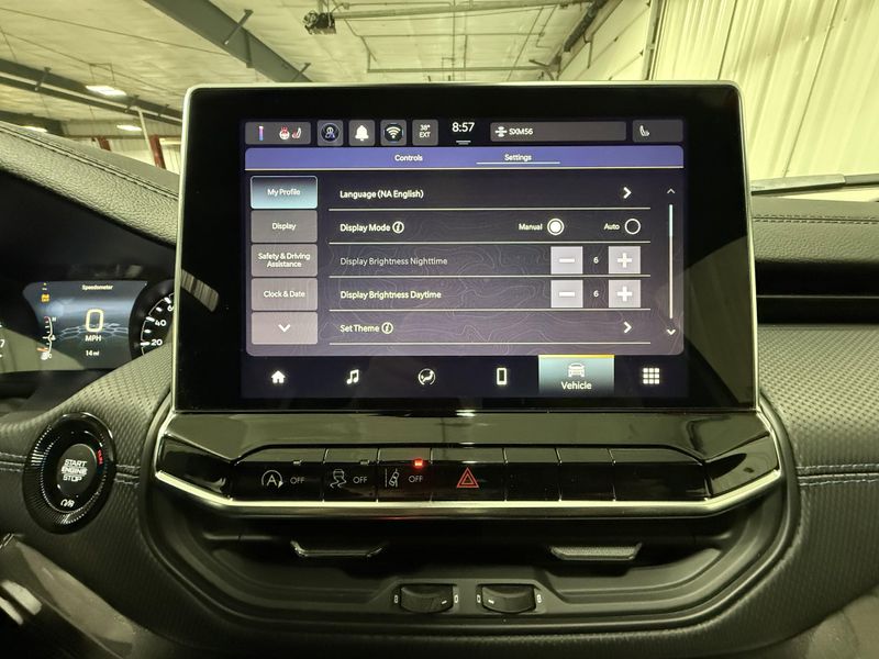 New 2026 Jeep Compass Latitude Altitude 4x4Image 34