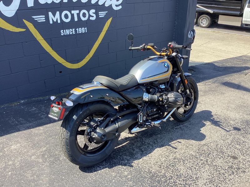 New 2024 BMW R 12 