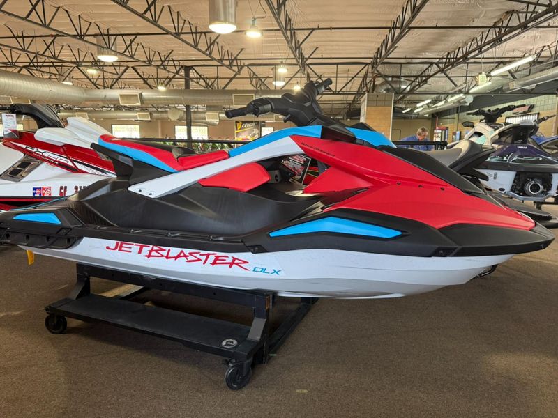 New 2025 Yamaha JETBLASTER DLX (3UP) Image 17