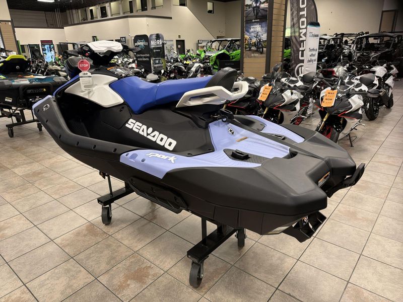 New 2025 Sea Doo SPARK FOR 3 90 CONVENIENCE PACKAGE (SOUND SYSTEM) Image 29