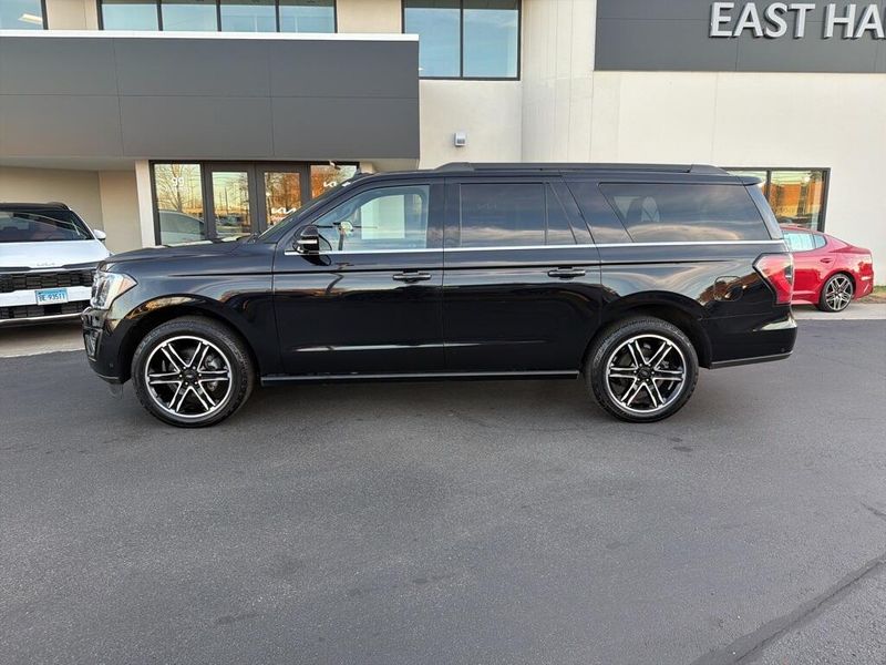 2020 Ford Expedition MAX Limited photo 2
