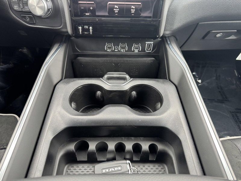 2025 RAM 1500 LaramieImage 23