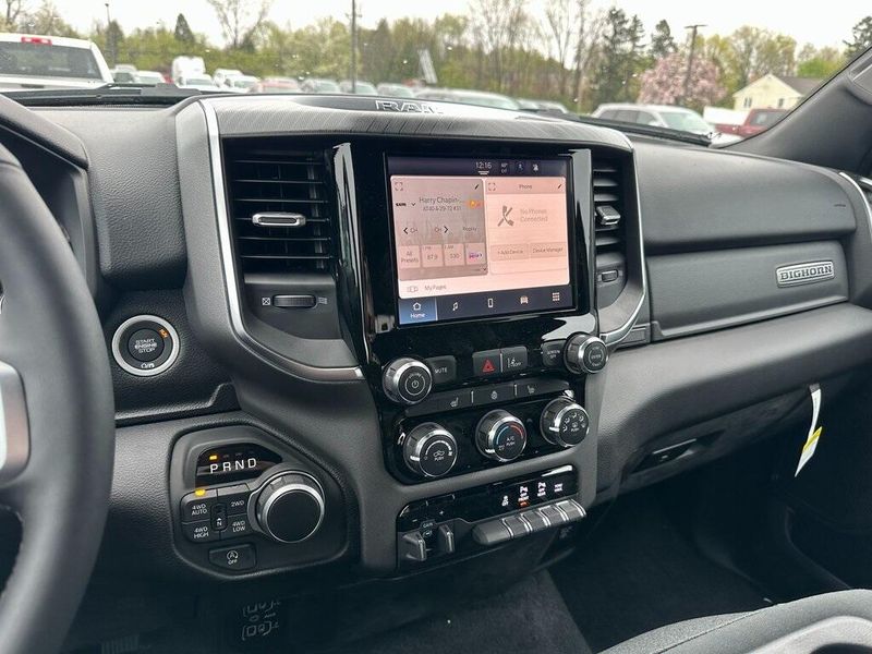 2025 Ram 1500 Big Horn photo 3