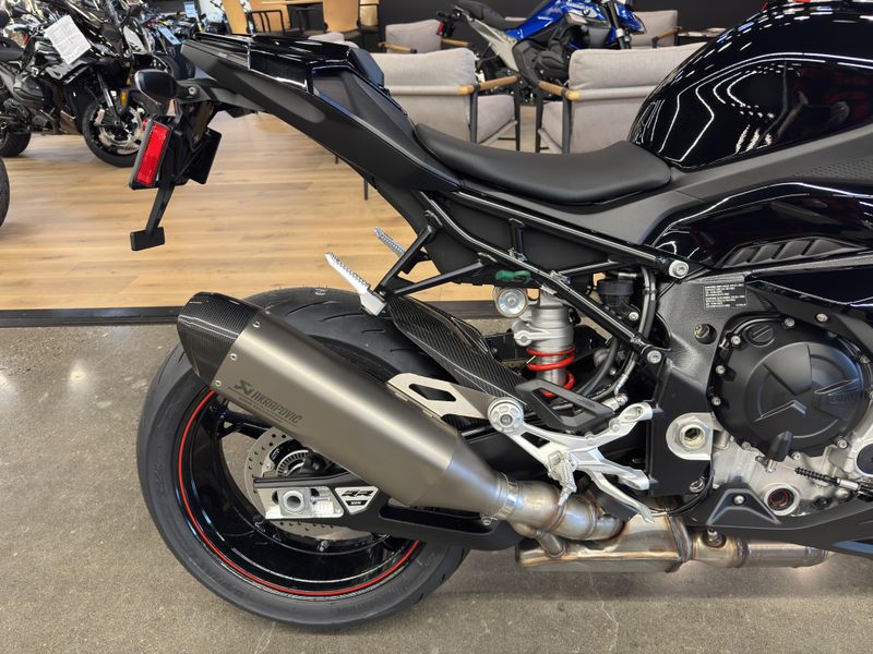 2026 BMW S 1000 RR - BLACK STORM METALLIC