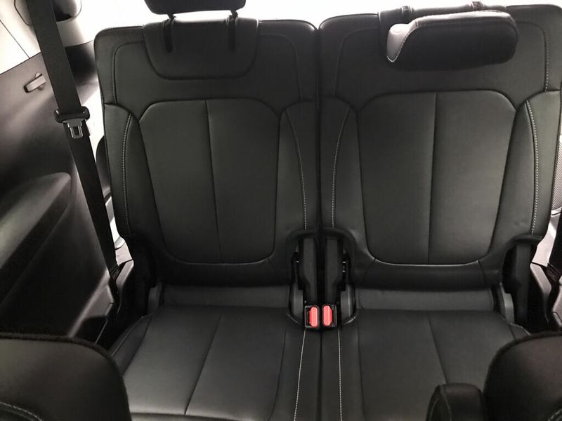 Used 2022 Jeep Grand Cherokee L LimitedImage 10