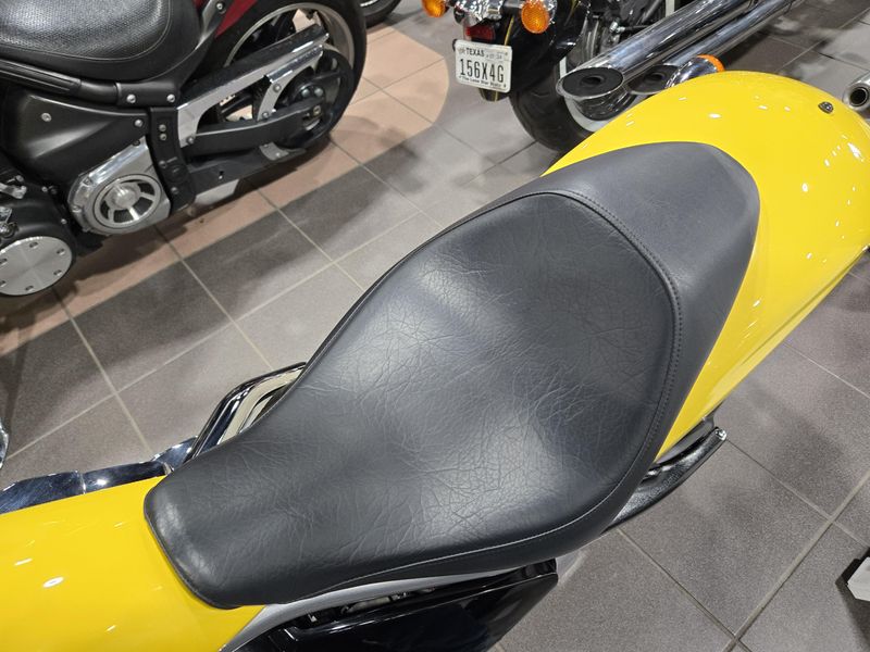 USED 2023 HONDA FURY Image 12