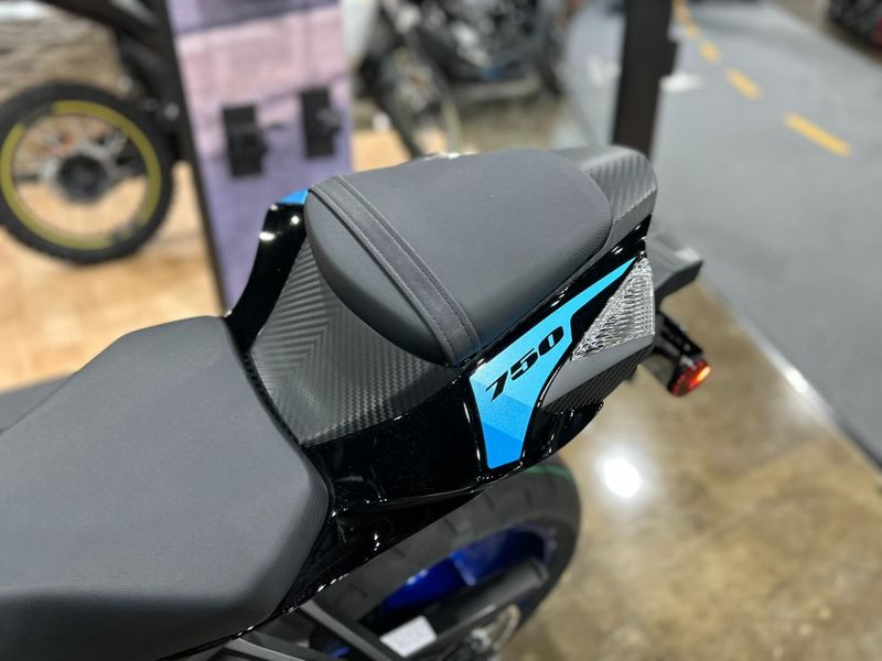 New 2026 Suzuki GSX-R750 Image 12