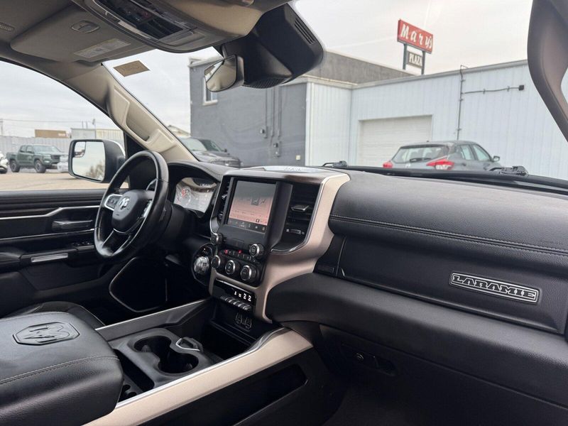 2022 RAM 1500 LaramieImage 15