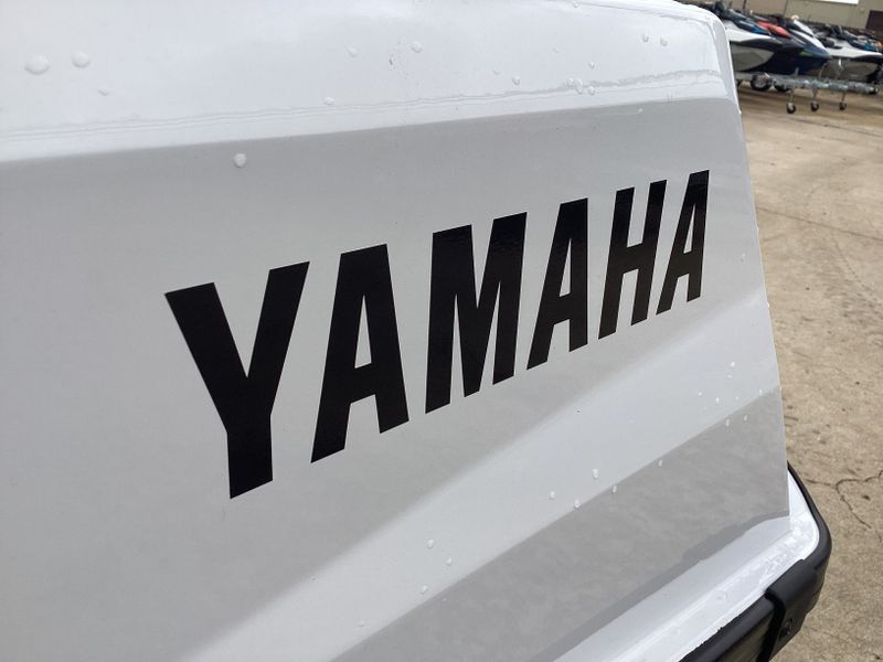 2024 Yamaha SUPERJET WHITE Image 8