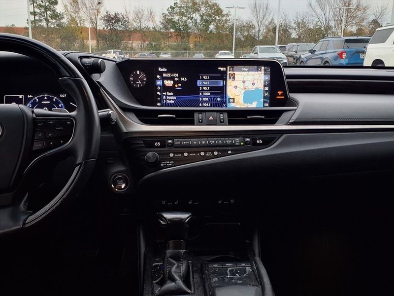 Used 2019 Lexus ES 350Image 15