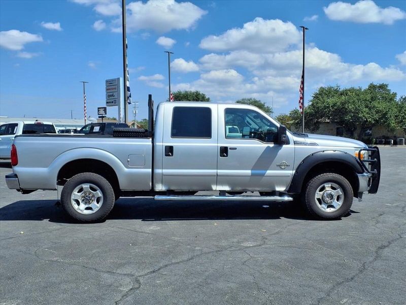 2016 Ford F-250 XLT photo 4