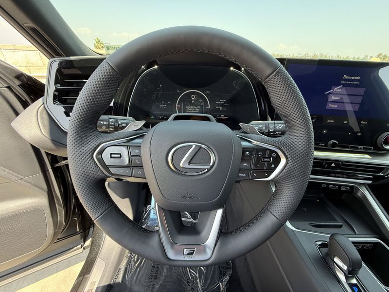 2025 LEXUS TX 500 500h F SPORT PremiumImage 21