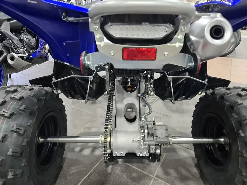 2025 Yamaha YFZ450R TEAM BLUE Image 5