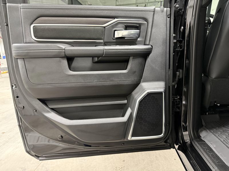 New 2026 RAM 2500 Laramie Crew Cab 4x4 6