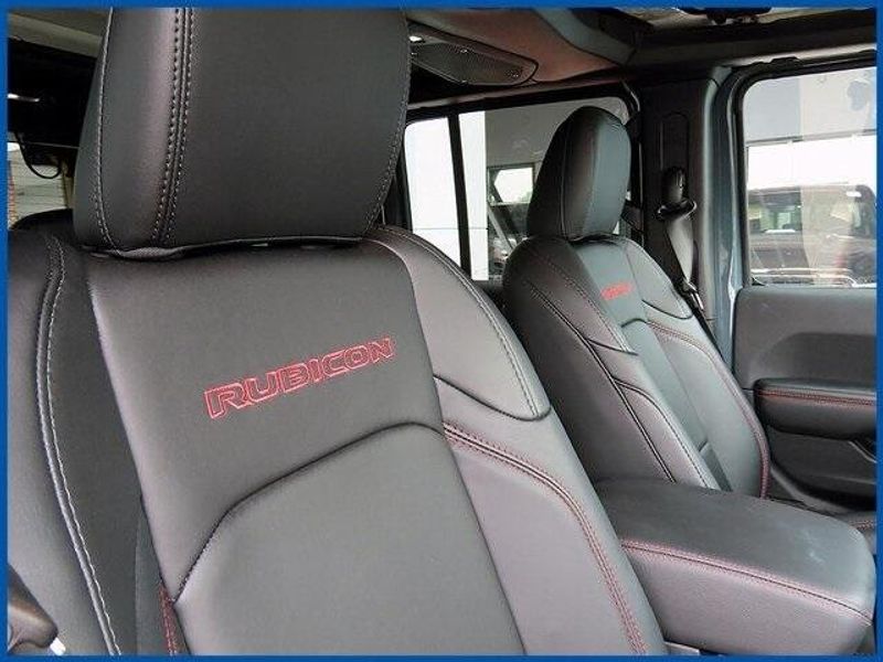 Used 2024 Jeep Wrangler Rubicon XImage 9